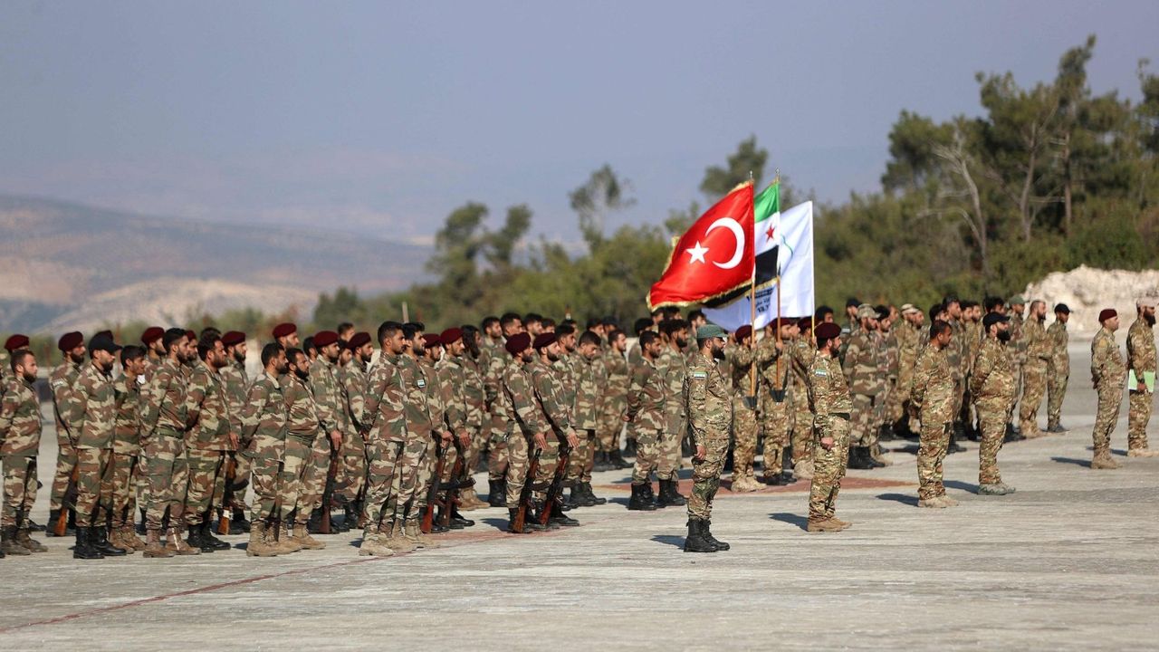 Suriyeli öğrenciler Harp Okulları'nda eğitime başlıyor