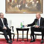 Aliyev ve Pezeşkiyan Türkçe sohbet etti