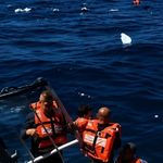 Kıbrıs açıklarında yolcu gemisi battı: 8 ölü, 18 kayıp