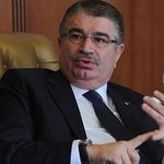 Eski Bakan Şahin'e 'örgüte yardım' suçlaması