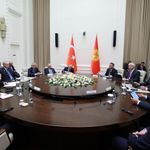 Erdoğan, Kırgız cumhurbaşkanı ile görüştü