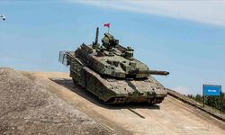 ALTAY tankları Kara Kuvvetleri Komutanlığı'na teslim edildi