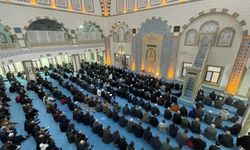 Cuma hutbesi: Hayatımıza yön veren rehber Sünnet-i Seniyye