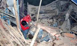 Afganistan'daki depremde 'Hz. Ali türbesi' hasar gördü