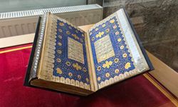 Hattatların Reisi Şeyh Hamdullah'ın eserleri sergileniyor