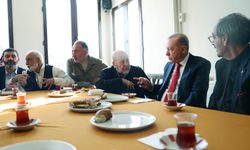 Erdoğan, gençliğinde top oynadığı kulübü ziyaret etti