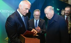 Şevki Efendi mushafının ilk nüshası Erdoğan'a takdim edildi