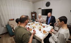 Erdoğan, Kasımpaşa'da iftar davetine icabet etti