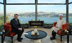 “Müslüman cemiyetin kalbinin attığı yer camidir”