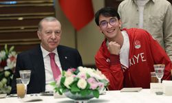 Erdoğan Beştepe'de gençlerle iftar yaptı