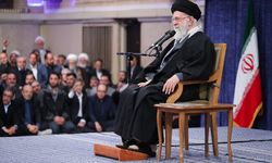 Hamaney: Uçak gemisinden tehlikelisi, onu batıracak silahtır