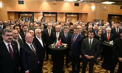 Perinçek ve Yapıcıoğlu İran'ın milli günü kutlamasında