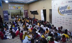 Somali'de yetimler için gönül sofrası