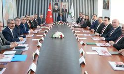 Bakan Tekin, imzacılar hakkında suç duyurusunda bulunacak