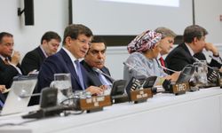 Davutoğlu: Türkiye-İspanya, Medeniyetler İttifakını toplasın