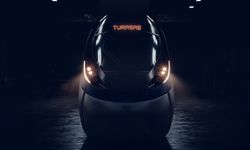 Türkiye'nin ürettiği ilk hızlı tren raylara iniyor