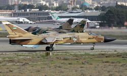 Katar, İran'a ait 2 savaş uçağını düşürdü