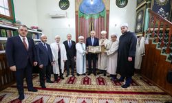 Kurtulmuş, Romanya'da cami ziyaret etti