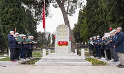 Mehmet Akif Ersoy dualarla anılıyor