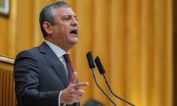 Özgür Özel: Tanju ile gurur duyuyorum