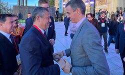 Özel: 23 Nisan törenleri yapılmalı; coşkulu kutlama olmamalı