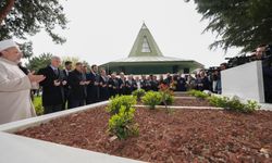 Turrgut Özal, vefatının 33. yılında dualarla anıldı