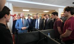 İlim Yayma Vakfı'ndan 50. Yıl Kütüphaneleri projesi
