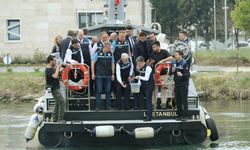 Bakan Yumaklı, deniz patlıcanı salımı yaptı