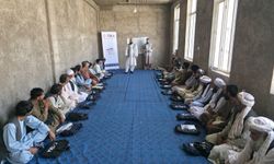 Afganistan'da okur yazarlık kurslarına destek