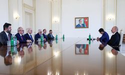 Aliyev, Kurtulmuş ve milletvekillerini kabul etti