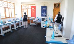 Afganistan'da kadın bağımlıların rehabilitasyonuna destek