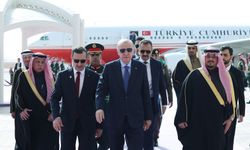 Erdoğan, üçlü görüşme öncesinde Mekke'ye hareket etti