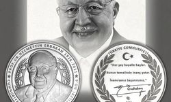 Erbakan'ın hatırasına gümüş para basıldı
