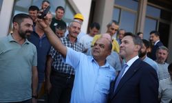 Haklarını alan madenciler enerji bakanını ziyaret etti