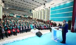 Tekin: Haçlı seferleri deyince masum bir şey gibi görülüyor