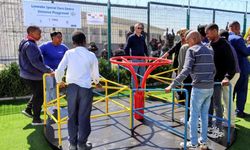 Güney Afrika'da özel gereksinimli çocuklara oyun parkı