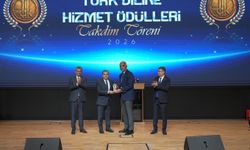 Türkmeneli Televizyonuna Türk Diline Hizmet Ödülü