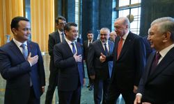 Erdoğan, Özbek lider ile bir araya geldi