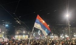 Sırbistan'da seçimleri öğrenci hareketi kazandı