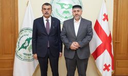 Bakan Tekin, Batı Gürcistan Başmüftüsünü ziyaret etti
