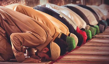 Ramazan, bunalan gönüllerimize inşirah verme fırsatı