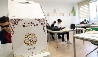 Diyanet Vakfı'ndan görme engelli öğrencilere Kur'an-ı Kerim