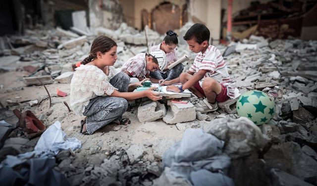 Gazze'de her gün 27 çocuk şehit ediliyor!