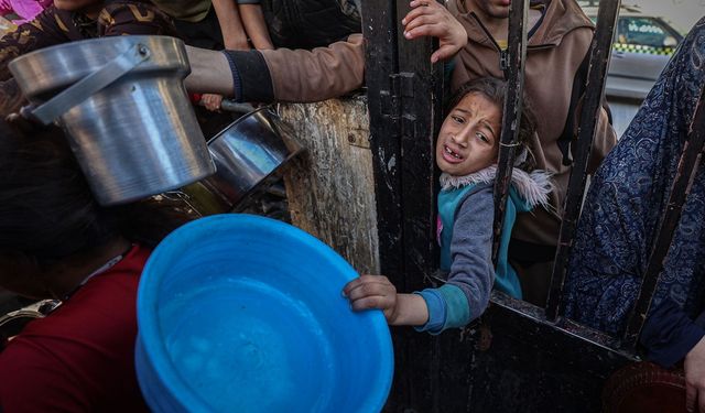 Gazze'de açlıktan şehit olanların sayısı 289'a yükseldi