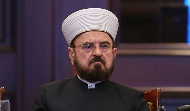 Karadaği: "Kendi sosyal medya ağımızı ne zaman kuracağız?"