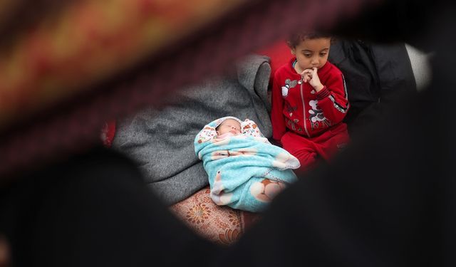 Gazze'de yenidoğanların yüzde 70'i prematüre ve düşük kilolu