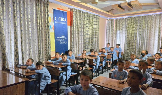 TİKA, Afganistan'da yetimleri yalnız bırakmıyor