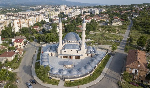 Kırcaali Merkez Cami kapılarını açıyor