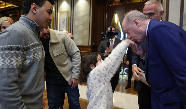 Erdoğan, filmi çekilen Gazzeli Hind'in ailesini kabul etti