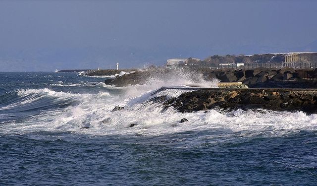 Batı Karadeniz için kuvvetli fırtına uyarısı